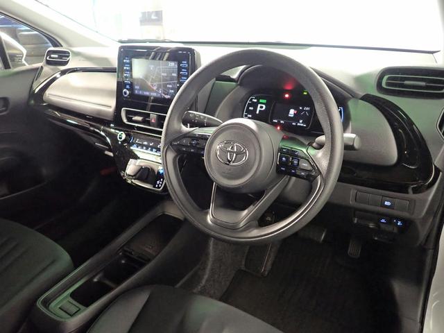 アクア Ｘ　純正ＳＤナビ　Ｂカメラ　ＬＥＤオートヘッドライト　オートハイビーム　ブルートゥース対応　スマートキー　トヨタセーフティセンス　クルーズコントロール　ＣＶＴ　ＶＳＡ　ＡＢＳ　ＳＲＳ（18枚目）