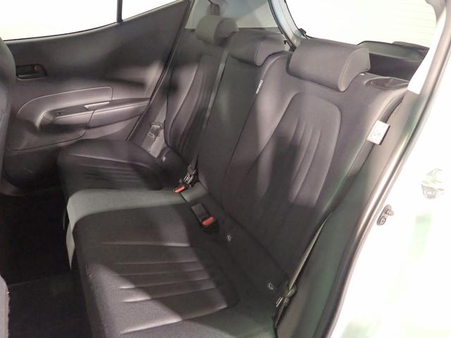 アクア Ｘ　純正ＳＤナビ　Ｂカメラ　ＬＥＤオートヘッドライト　オートハイビーム　ブルートゥース対応　スマートキー　トヨタセーフティセンス　クルーズコントロール　ＣＶＴ　ＶＳＡ　ＡＢＳ　ＳＲＳ（22枚目）