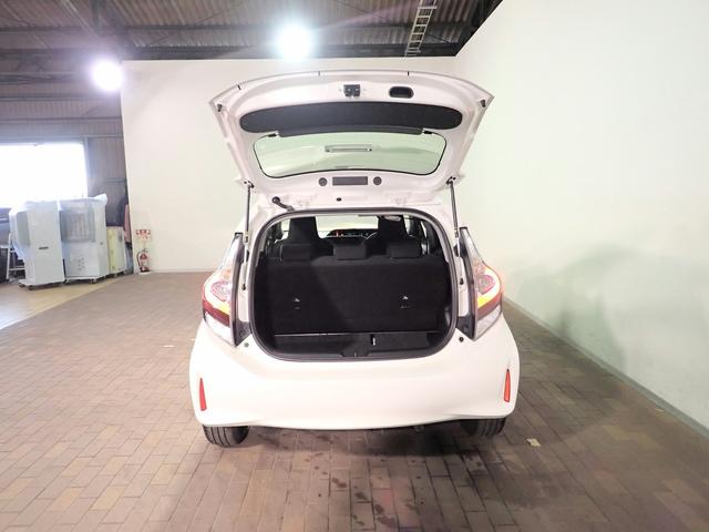 アクア Ｌ　社外ＳＤナビ　Ｂカメラ　トヨタセーフティセンス　ＥＴＣ　ドラレコ　キーレス　オートハイビーム　アイドリングストップ　電格ミラー　ＣＶＴ　ブルートゥース対応　プリクラッシュセーフティ（24枚目）