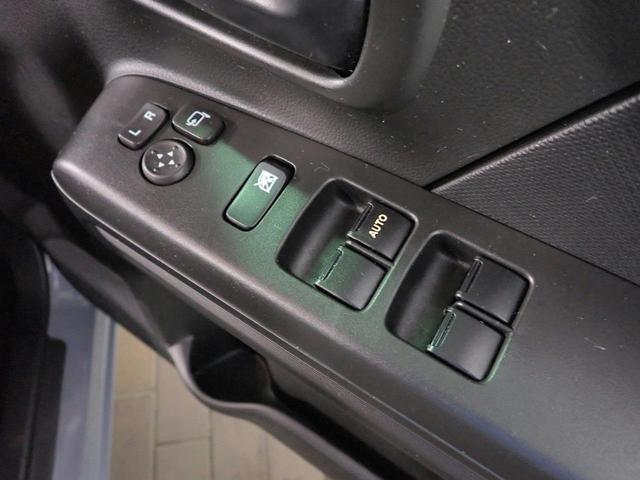 ワゴンＲ ＦＸ　純正オーディオ　シートヒーター　パーキングセンサー　オートハイビーム　オートヘッドライト　スマートキー　デュアルカメラブレーキサポート　ＣＶＴ　ＡＢＳ　ＳＲＳ　ＶＳＡ　スペアーキー（15枚目）