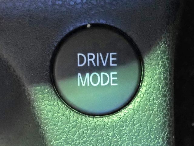 ノート ｅ－パワーオーテック　純正フルセグＳＤナビ　アラウンドビューモニター　ＬＥＤオートヘッドライト　ドラレコ　オートハイビーム　デジタルインナーミラー　パーキングセンサー　スマートキー　純正ＡＷ　ブルートゥース対応　ＣＶＴ（11枚目）