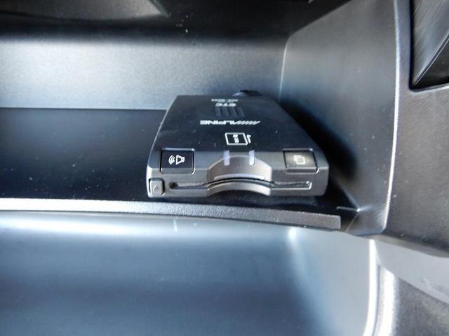 セレナ ライダー　ブラックライン　Ｓ－ハイブリッド　禁煙車　スマートキー　プッシュスタート　アイドリングストップ　両側パワースライドドア　８インチＨＤＤナビ　フルセグ　ＣＤ　ＤＶＤ　Ｂｌｕｅｔｏｏｔｈ　バックカメラ　フリップダウンモニター　ＥＴＣ（34枚目）