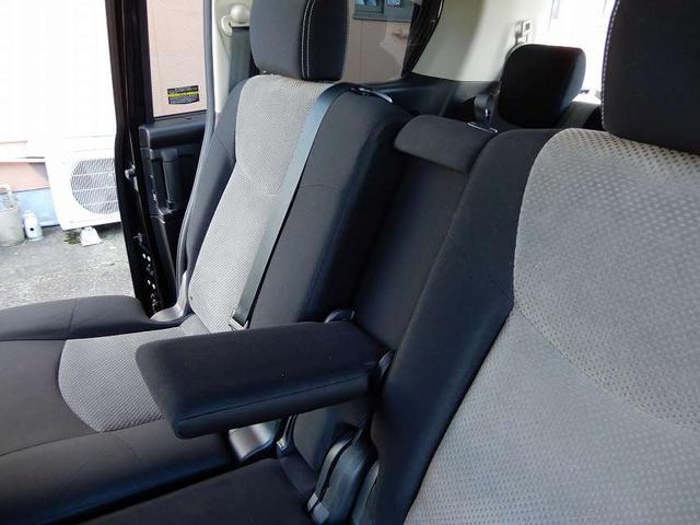 セレナ ライダー　ブラックライン　Ｓ－ハイブリッド　禁煙車　スマートキー　プッシュスタート　アイドリングストップ　両側パワースライドドア　８インチＨＤＤナビ　フルセグ　ＣＤ　ＤＶＤ　Ｂｌｕｅｔｏｏｔｈ　バックカメラ　フリップダウンモニター　ＥＴＣ（56枚目）