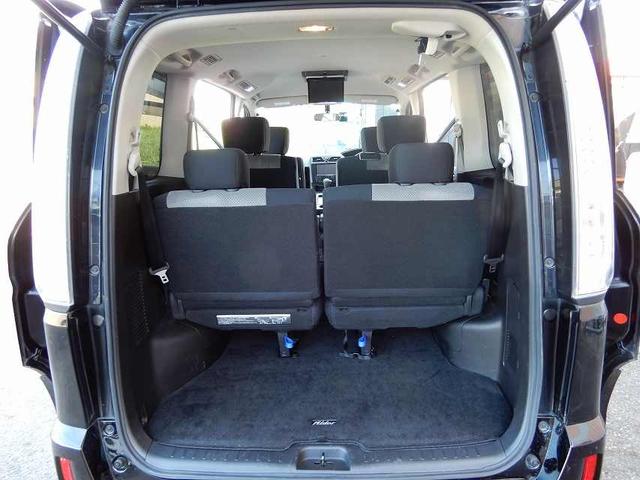 セレナ ライダー　ブラックライン　Ｓ－ハイブリッド　禁煙車　スマートキー　プッシュスタート　アイドリングストップ　両側パワースライドドア　８インチＨＤＤナビ　フルセグ　ＣＤ　ＤＶＤ　Ｂｌｕｅｔｏｏｔｈ　バックカメラ　フリップダウンモニター　ＥＴＣ（65枚目）