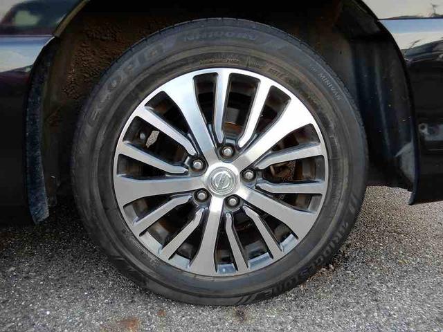 セレナ ハイウェイスターＳ－ＨＶアドバンスドセーフティパック　禁煙車　スマートキー　プッシュスタート　アイドリングストップ　両側パワースライドドア　アラウンドビューモニター　フリップダウンモニター　ＨＤＤナビ　フルセグ　ＣＤ　ＤＶＤ　ＥＴＣ（23枚目）