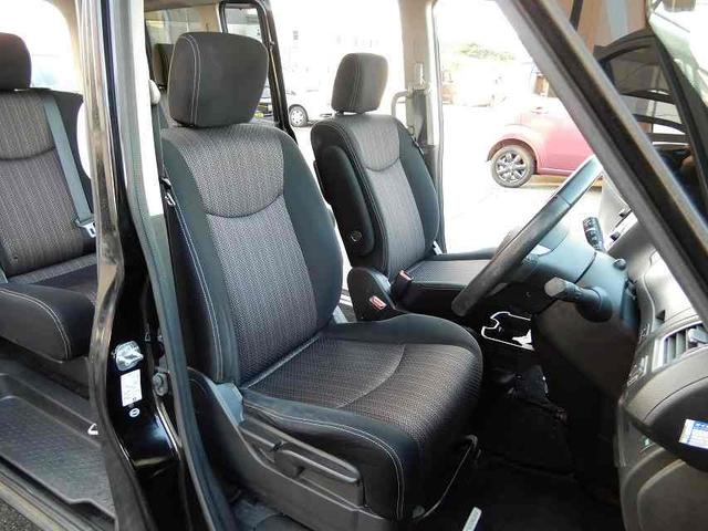 セレナ ハイウェイスターＳ－ＨＶアドバンスドセーフティパック　禁煙車　スマートキー　プッシュスタート　アイドリングストップ　両側パワースライドドア　アラウンドビューモニター　フリップダウンモニター　ＨＤＤナビ　フルセグ　ＣＤ　ＤＶＤ　ＥＴＣ（43枚目）