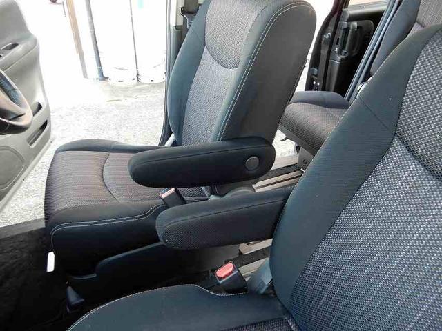 セレナ ハイウェイスターＳ－ＨＶアドバンスドセーフティパック　禁煙車　スマートキー　プッシュスタート　アイドリングストップ　両側パワースライドドア　アラウンドビューモニター　フリップダウンモニター　ＨＤＤナビ　フルセグ　ＣＤ　ＤＶＤ　ＥＴＣ（45枚目）