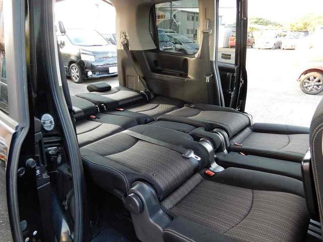 セレナ ハイウェイスターＳ－ＨＶアドバンスドセーフティパック　禁煙車　スマートキー　プッシュスタート　アイドリングストップ　両側パワースライドドア　アラウンドビューモニター　フリップダウンモニター　ＨＤＤナビ　フルセグ　ＣＤ　ＤＶＤ　ＥＴＣ（68枚目）