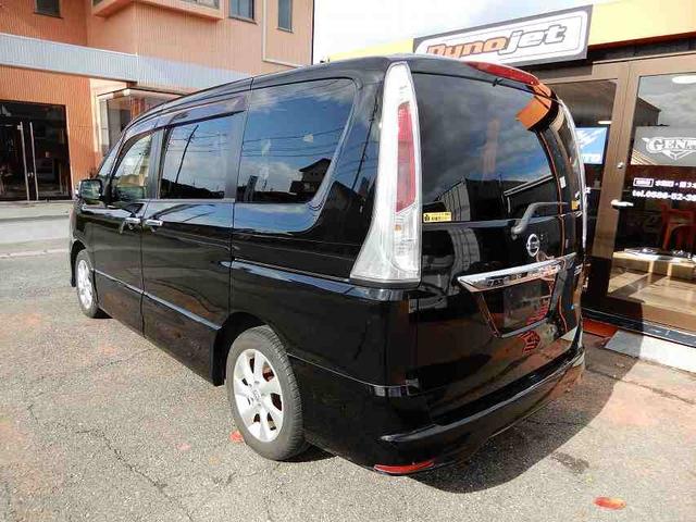 セレナ ハイウェイスター　Ｖセレクション　禁煙車　スマートキー２個　プッシュスタート　両側パワースライドドア　ＨＤＤナビ　フルセグ　ＣＤ　ＤＶＤ　Ｂｌｕｅｔｏｏｔｈ　バックカメラ　フリップダウンモニター　ＥＴＣ（11枚目）