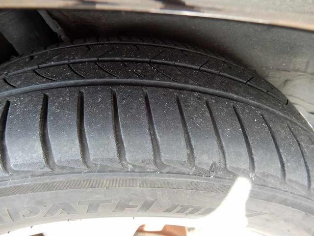 セレナ ハイウェイスター　Ｖセレクション　禁煙車　スマートキー２個　プッシュスタート　両側パワースライドドア　ＨＤＤナビ　フルセグ　ＣＤ　ＤＶＤ　Ｂｌｕｅｔｏｏｔｈ　バックカメラ　フリップダウンモニター　ＥＴＣ（25枚目）