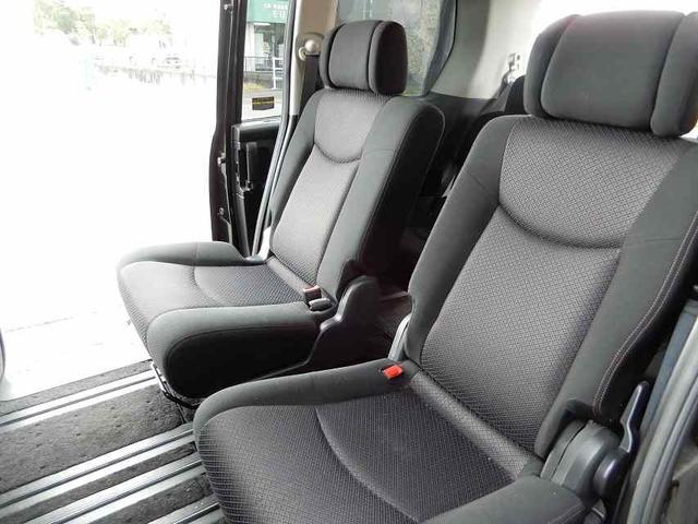 セレナ ハイウェイスター　Ｖセレクション　禁煙車　スマートキー２個　プッシュスタート　両側パワースライドドア　ＨＤＤナビ　フルセグ　ＣＤ　ＤＶＤ　Ｂｌｕｅｔｏｏｔｈ　バックカメラ　フリップダウンモニター　ＥＴＣ（61枚目）