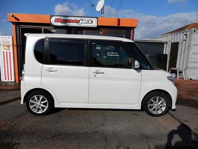 タント カスタムＲＳ　禁煙車　スマートキー　アイドリングストップ　左パワースライドドア　ＳＤナビ　ワンセグ　ＣＤ（6枚目）