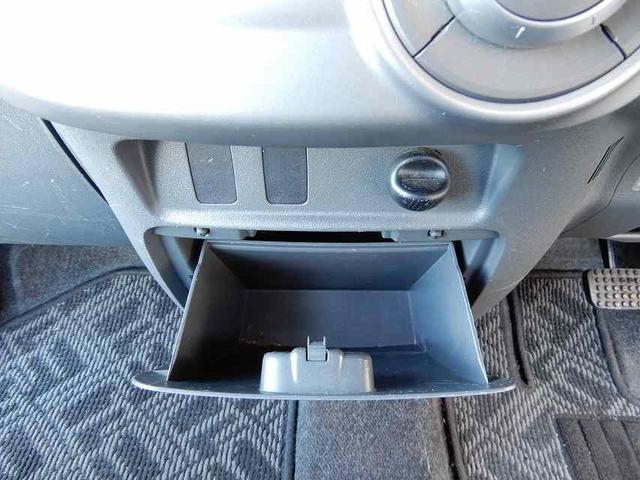 タント カスタムＸ　禁煙車　スマートキー　左パワースライドドア　ＨＤＤナビ　フルセグ　ＣＤ　ＤＶＤ　Ｂｌｕｅｔｏｏｔｈ　ＥＴＣ（32枚目）