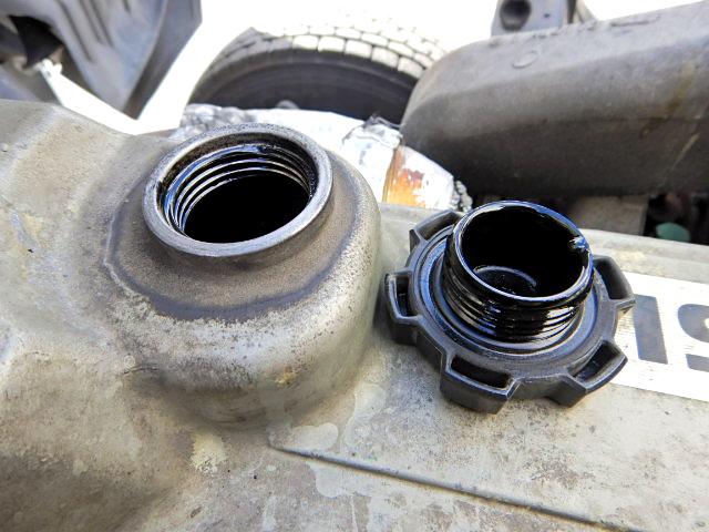 平 3.9t積 3方開 荷台鉄板張り ベッド付 6MT(40枚目)