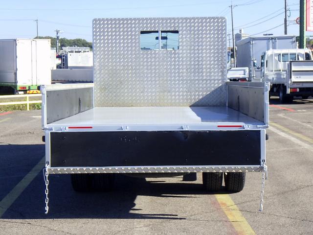 エルフトラック 3.5トン 平ボディー ワイドキャビン 荷台ワイドロング 床鉄板加工 鳥居縞板加工 あおり縞板加工 あおり開閉補助装置 坂道発進補助装置 ETC キーレス 保証書 3500kg 3人乗 6MT(44枚目)