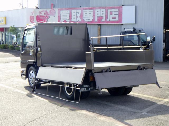 エルフトラック 　２トン　土砂ダンプ　全低床　コボレーンアングル　標準１０尺　メッキバンパー　メッキグリル　中間ピン　横滑り防止装置　ＡＳＲ　コーナーパネル　ドライブレコーダー　ＥＴＣ　２０００ｋｇ　５ＭＴ（33枚目）