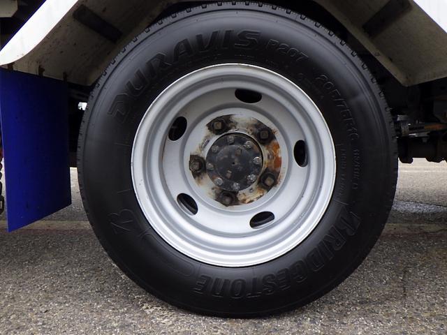 エルフトラック 　２トン　低温冷蔵冷凍車　４ＷＤ　２室式　スタンバイ　ハイキャブ　セミワイドロング　－３０度　荷台床ステンレス　両サイドドア　ＬＥＤサイドマーカー　ＥＴＣ　バックカメラ　２０００ｋｇ　ＡＴ（26枚目）