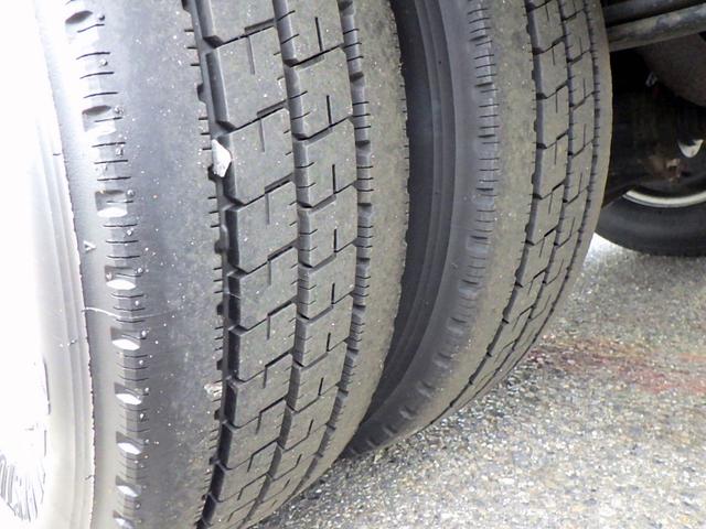 エルフトラック 　２トン　低温冷蔵冷凍車　４ＷＤ　２室式　スタンバイ　ハイキャブ　セミワイドロング　－３０度　荷台床ステンレス　両サイドドア　ＬＥＤサイドマーカー　ＥＴＣ　バックカメラ　２０００ｋｇ　ＡＴ（27枚目）