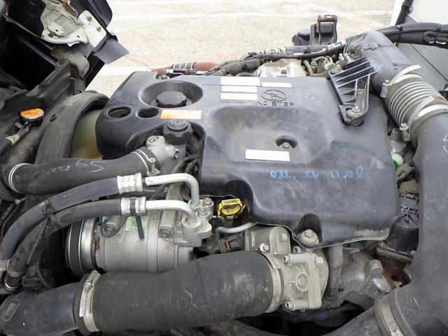 エルフトラック 　２トン　低温冷蔵冷凍車　４ＷＤ　２室式　スタンバイ　ハイキャブ　セミワイドロング　－３０度　荷台床ステンレス　両サイドドア　ＬＥＤサイドマーカー　ＥＴＣ　バックカメラ　２０００ｋｇ　ＡＴ（31枚目）