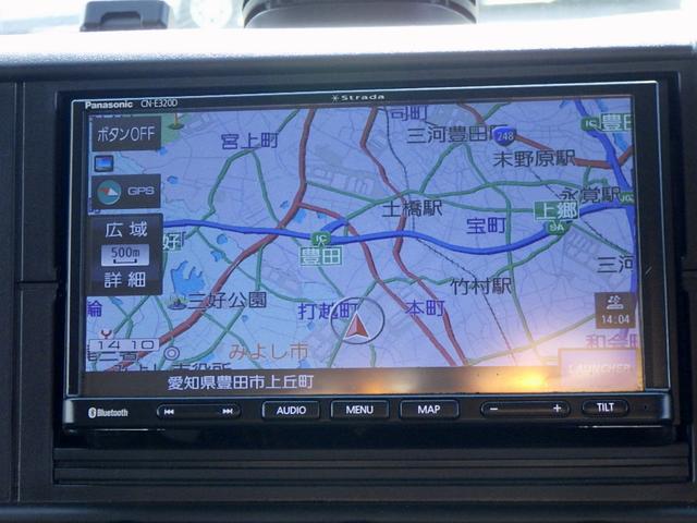 キャンター 　１．９トン　Ｗキャブ　平ボディー　荷台セミワイドロング　リアクーラー　全低床　荷台床鉄板張り　フック３対　ロープ穴３対　衝突軽減　車線逸脱警報　バックカメラ　ドラレコ　ナビＴＶ　１９００ｋｇ　ＡＴ（15枚目）