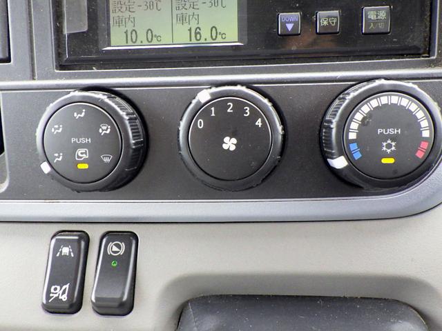 キャンター 　１．８５トン　低温冷蔵冷凍車　－３０度　荷台セミワイドセミロング　スタンバイ　荷台床ステンレス　左サイドドア　簡易仕切り扉　衝突軽減ブレーキ　車線逸脱警報　バックモニター　１８５０ｋｇ　５ＭＴ（22枚目）