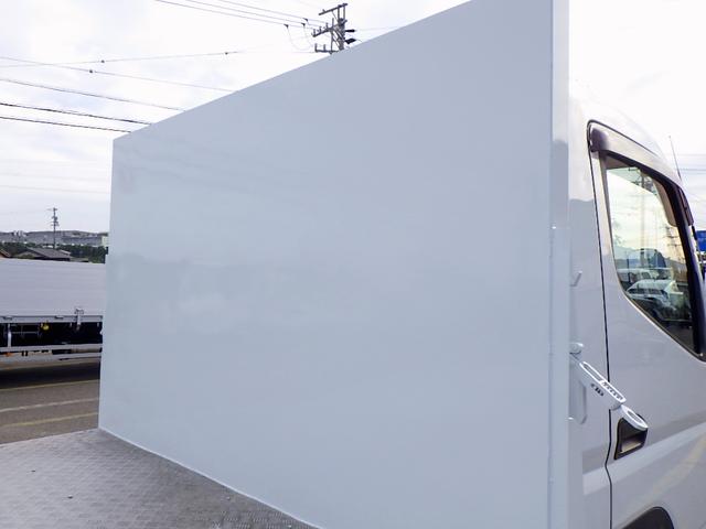 カゼット 　３．９５トン　平ボディー　アルミＨｉブロック　ワイドロング　荷台床アルミ縞板張り　左右アオリバランサー　坂道発進補助装置　脱着式アオリ支柱　キャンターＯＥＭ　サイドマーカー４対　３９５０ｋｇ　ＡＴ（9枚目）