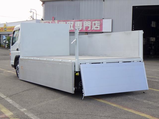 カゼット 　３．９５トン　平ボディー　アルミＨｉブロック　ワイドロング　荷台床アルミ縞板張り　左右アオリバランサー　坂道発進補助装置　脱着式アオリ支柱　キャンターＯＥＭ　サイドマーカー４対　３９５０ｋｇ　ＡＴ（30枚目）