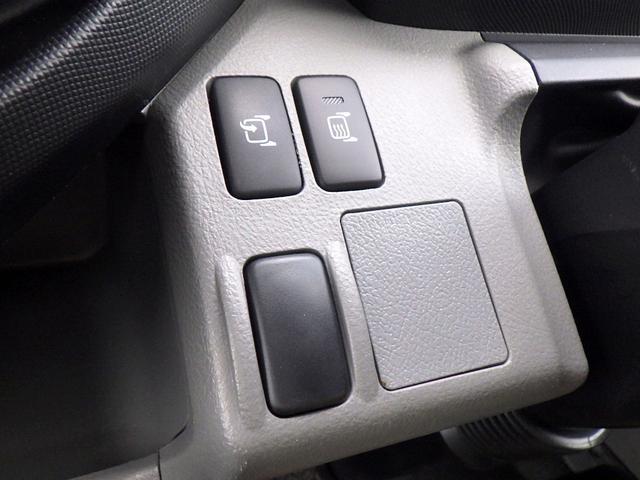 デュトロ 　２．８トン　キャリアカー　２台積み　ハイグレード　リアサス圧縮　ハイジャッキ　ラジコン　チェーンウインチ　ステンレス工具箱　磁気サス運転席シート　衝突軽減ブレーキ　バックカメラ　２８００ｋｇ　６ＭＴ（22枚目）