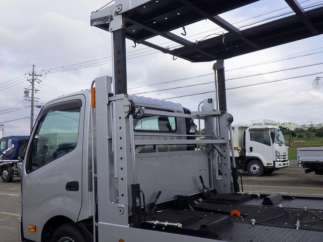 デュトロ 　２．８トン　キャリアカー　２台積み　ハイグレード　リアサス圧縮　ハイジャッキ　ラジコン　チェーンウインチ　ステンレス工具箱　磁気サス運転席シート　衝突軽減ブレーキ　バックカメラ　２８００ｋｇ　６ＭＴ（39枚目）