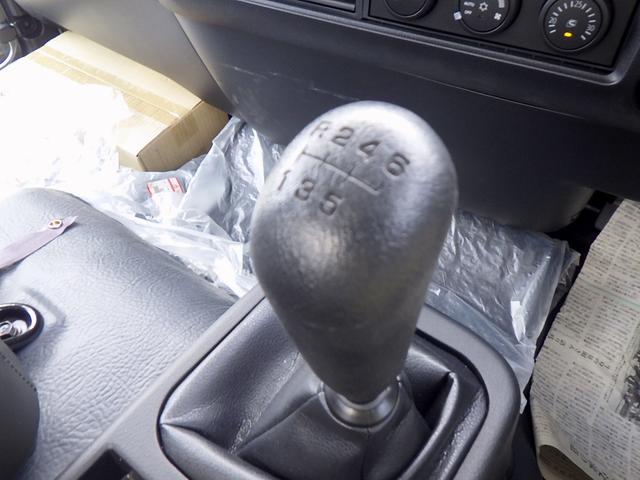 ファイター 　３．５トン　アームロール　脱着装置付きコンテナ専用車　ラダー付きバックステージ　衝突軽減ブレーキ　車線逸脱警報　横滑り防止装置　クルーズコントロール　ミラーヒーター　３５００ｋｇ　６ＭＴ（14枚目）