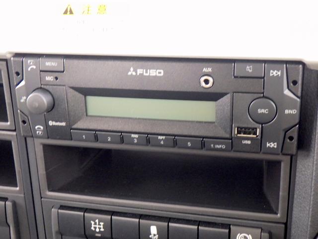 ファイター 　３．５トン　アームロール　脱着装置付きコンテナ専用車　ラダー付きバックステージ　衝突軽減ブレーキ　車線逸脱警報　横滑り防止装置　クルーズコントロール　ミラーヒーター　３５００ｋｇ　６ＭＴ（20枚目）