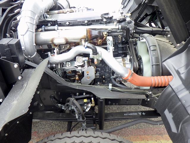 ファイター 　３．５トン　アームロール　脱着装置付きコンテナ専用車　ラダー付きバックステージ　衝突軽減ブレーキ　車線逸脱警報　横滑り防止装置　クルーズコントロール　ミラーヒーター　３５００ｋｇ　６ＭＴ（29枚目）