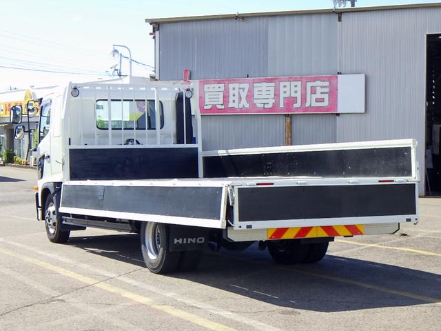 ヒノレンジャー ロング　３．９５トン　平ボディー　ベッド付き　標準５３０　荷台床板張り　クルーズコントロール　横滑り防止装置　ＥＴＣ２．０　衝突軽減ブレーキ　車線逸脱警報　ドラレコ　エアサスシート　３９５０ｋｇ　ＡＴ（34枚目）