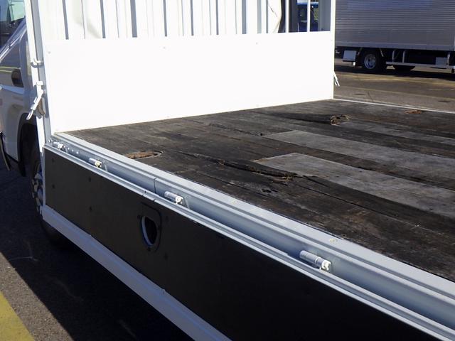 キャンター 4.4トン EX 平ボディー ワイド拡幅超超ロング 6.2mボディ ハイルーフ あおり開閉補助装置 ロープ通し穴3対 荷台床板張り フォグランプ 坂道発進補助装置 ETC 4400kg AT(33枚目)