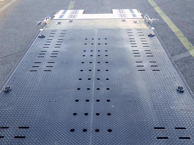 キャンター  3.5トン 1台積みキャリアカー カスタムグレード フルフラット ウインチ ラジコン ステンレス工具箱 純正エアディフレクター 車線逸脱警報 衝突軽減ブレーキ ナビTV ETC 3500kg AT(37枚目)