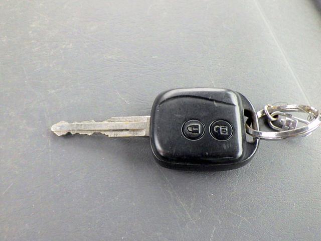 フォワード  2.45トン 4段クレーン付き平ボディー ラジコン フックイン 2.93t吊り 差し違いアウトリガー 左右アオリバランサー ユニック 衝突軽減ブレーキ 坂道発進補助装置 ETC 2450kg 6MT(52枚目)