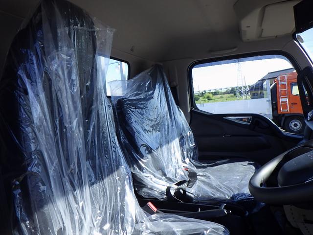 キャンター 2.9トン 平ボディー ワイド超ロング 現行モデル 10インチ液晶メーター 左右アオリバランサー 磁気サスシート 衝突軽減ブレーキ 車線逸脱警報 交通標識認識機能 バックモニター 2900kg AT(44枚目)