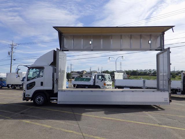 フォワード 2.75トン アルミウイング 620 標準幅 ラッシングレール2段 床木製 引き出しフック5対 左右あおり開閉補助 リア車高調整付エアサス メッキパーツ 衝突被害軽減ブレーキ バックモニター ETC(4枚目)