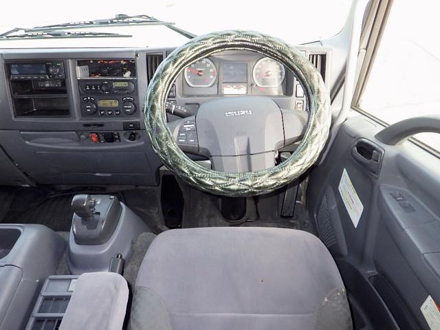 フォワード 2.75トン アルミウイング 620 標準幅 ラッシングレール2段 床木製 引き出しフック5対 左右あおり開閉補助 リア車高調整付エアサス メッキパーツ 衝突被害軽減ブレーキ バックモニター ETC(15枚目)