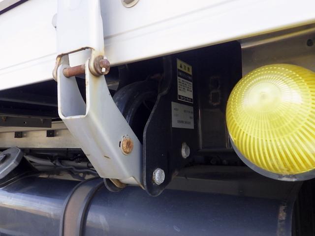 フォワード 2.75トン アルミウイング 620 標準幅 ラッシングレール2段 床木製 引き出しフック5対 左右あおり開閉補助 リア車高調整付エアサス メッキパーツ 衝突被害軽減ブレーキ バックモニター ETC(46枚目)