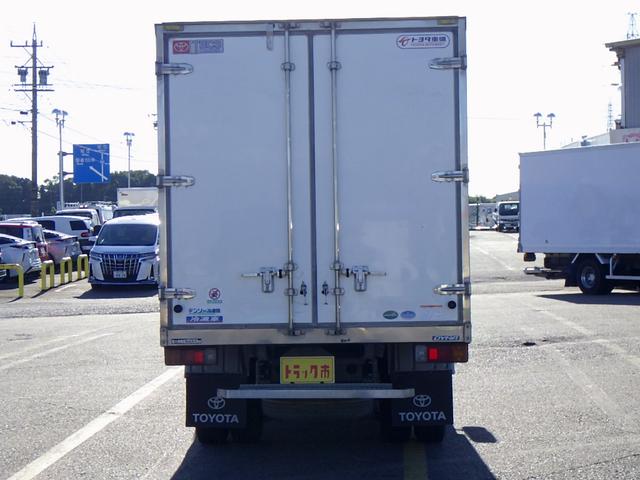 ダイナトラック 2トン 冷蔵冷凍車 -22℃から35℃設定 標準キャビン 荷台セミワイド10尺 4WD 左スライドドア 荷台床ステンレス 樹脂製スノコ 衝突軽減 車線逸脱警報 保証書 2000kg 3人乗 5MT(6枚目)