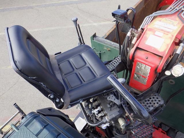 ヒノレンジャー 　４．９トン　３段クレーン　グラップル付　増トン　スクラップ運搬車　トップシート　ＨＡＲＤＯＸコンテナ　総荷重２．９８ｔ／２．９ｍ　　作業半径７．６２ｍ　坂道補助　保証書　４９００ｋｇ　６ＭＴ（16枚目）