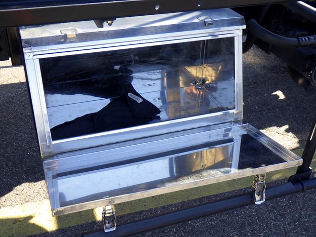 キャンター 3.2トン 1台積キャリアカー 一般仕様 フルフラット 極東フラトップゼロ ウインチ ラジコン Rゲート延長加工122cm 左右開閉式あおり LEDヘッド 保証書 3200kg 3人乗 5MT(48枚目)