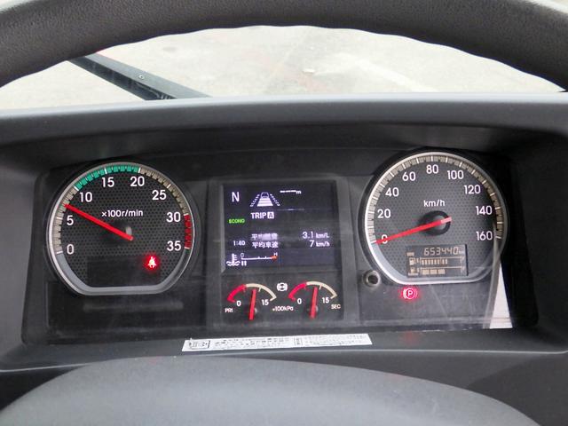 フォワード 　３．０５トン　冷蔵冷凍車　－３０℃　５７０　標準幅　格納パワーゲート　ＰＧラジコン　両側サイドドア　システムフロア　ラッシング２段　　衝突軽減　坂道補助　キーレス　アルミホイール　３０５０ｋｇ　ＡＴ（51枚目）