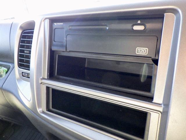 ヒノレンジャー 　３．７トン　平ボディー　アルミＨｉブロック　標準キャブ　荷台標準幅　６００ボディー　リアエアサス　床板　あおり開閉補助装置　荷台埋込みフック１４対　スタンション穴３個　保証書　３７００ｋｇ　６ＭＴ（25枚目）