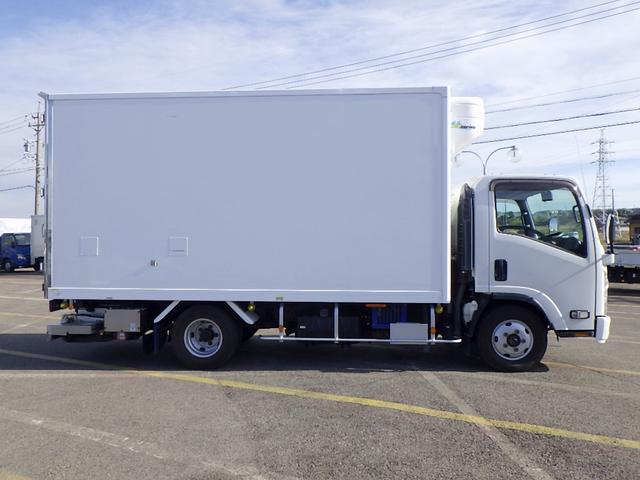 エルフトラック 冷凍冷蔵車 2トン ワイドロング マイナス30℃設定 スタンバイ 左スライドドア 格納P/Gリモコン付き(6枚目)