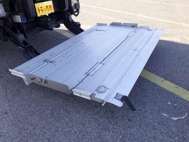 エルフトラック 冷凍冷蔵車 2トン ワイドロング マイナス30℃設定 スタンバイ 左スライドドア 格納P/Gリモコン付き(24枚目)