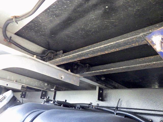 エルフトラック 冷凍冷蔵車 2トン ワイドロング マイナス30℃設定 スタンバイ 左スライドドア 格納P/Gリモコン付き(30枚目)