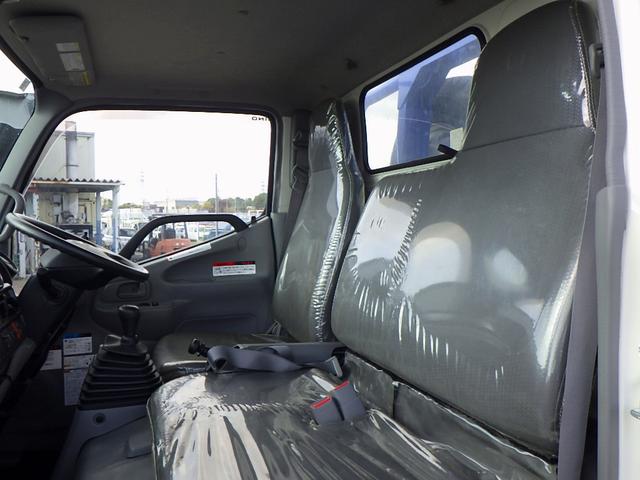 デュトロ 高所作業車 12m 鉄バケット フロント収納式 作業床高さ11.9m 積載荷重200kg アワメーター1736h 坂道発進補助装置 電動パーキングブレーキ 左電格ミラー ETC 3人乗 5MT(11枚目)