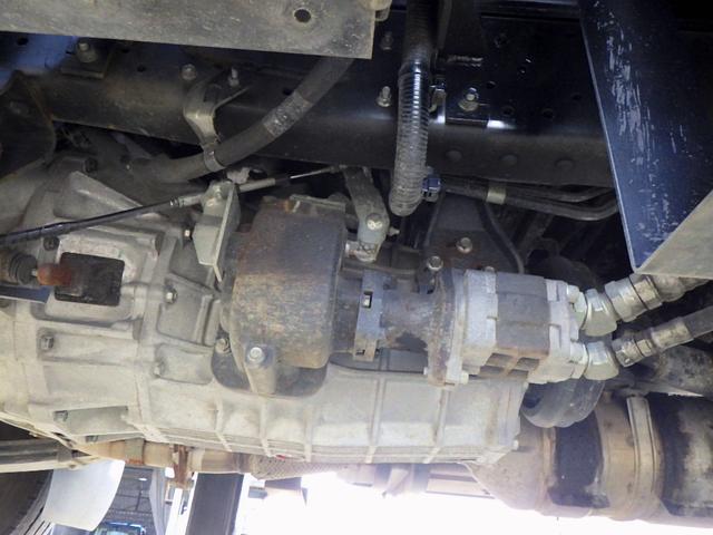 デュトロ 高所作業車 12m 鉄バケット フロント収納式 作業床高さ11.9m 積載荷重200kg アワメーター1736h 坂道発進補助装置 電動パーキングブレーキ 左電格ミラー ETC 3人乗 5MT(28枚目)